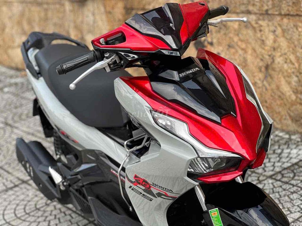 Airblade 125 mẫu 2021 1chủ ít đi9000km mới zin100%