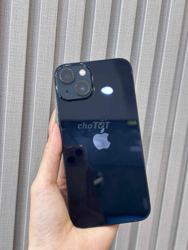 Apple iPhone 13 128GB Đen 99% Vn Pin 85 chip A15. Mua bán Điện thoại tại Quận Ninh Kiều Cần Thơ được đăng bởi Quý Mobile Cần thơ hình 1