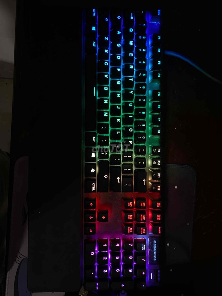 Bàn phím steelseries apex pro