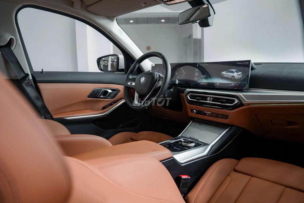 BMW 320i Sport Line LCI 2024 Trắng 12600 km. Mua bán Ô tô tại Quận 7 Tp Hồ Chí Minh được đăng bởi Hoàn Lee Xe Lướt hình 11