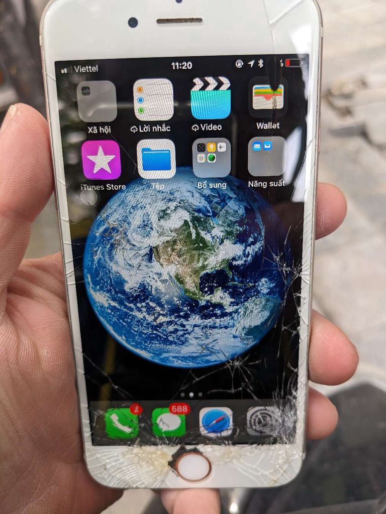 Apple iPhone 6s 16GB Vàng hồng màn hình vỡ. Mua bán Điện thoại tại Quận Đống Đa Hà Nội được đăng bởi Annie Phạm hình 1