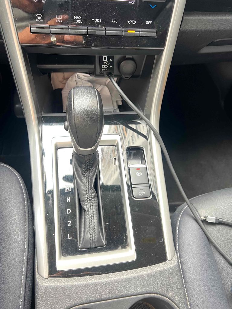 Mitsubishi Xpander 2023 Cross 1.5 AT - 14000 km. Mua bán Ô tô tại Quận 8 Tp Hồ Chí Minh được đăng bởi Sơn Nguyễn  hình 3