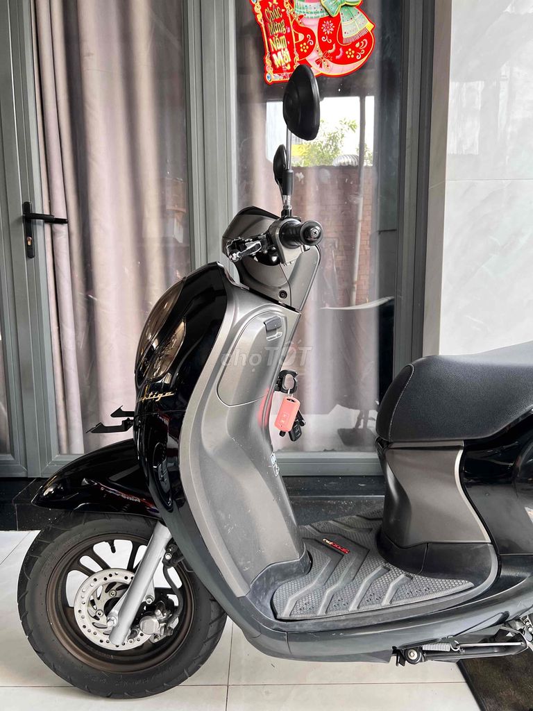 Cần Bán Scoopy 2022 BSTP 9 Chủ Kí Giấy Biển Đẹp. Mua bán Xe máy tại Quận Gò Vấp Tp Hồ Chí Minh được đăng bởi Hoài Nam hình 3
