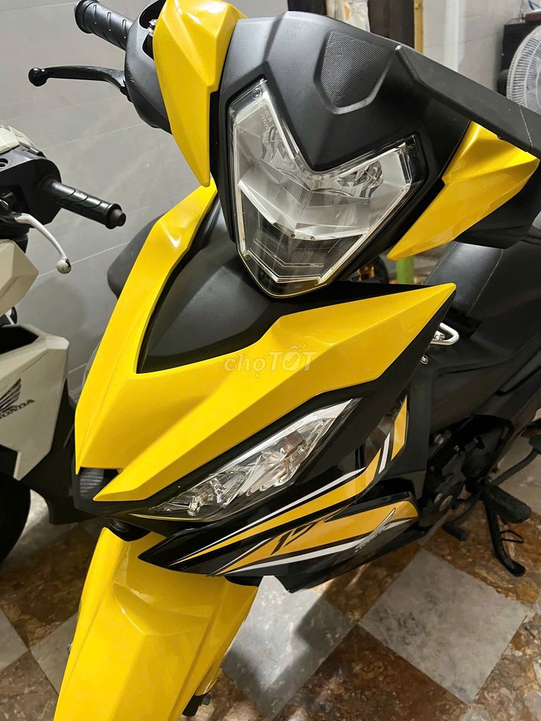 Honda Winner V1 2017 Vàng đen. Mua bán Xe máy tại Huyện Trảng Bom Đồng Nai được đăng bởi Của Hàng Xe Máy U Phong hình 6