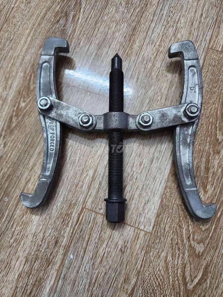 Cảo 2 chấu 6 inch Kim loại Bạc. Mua bán Đồ chuyên dụng, Giống nuôi trồng tại Quận Tân Phú Tp Hồ Chí Minh được đăng bởi Le tu hình 1