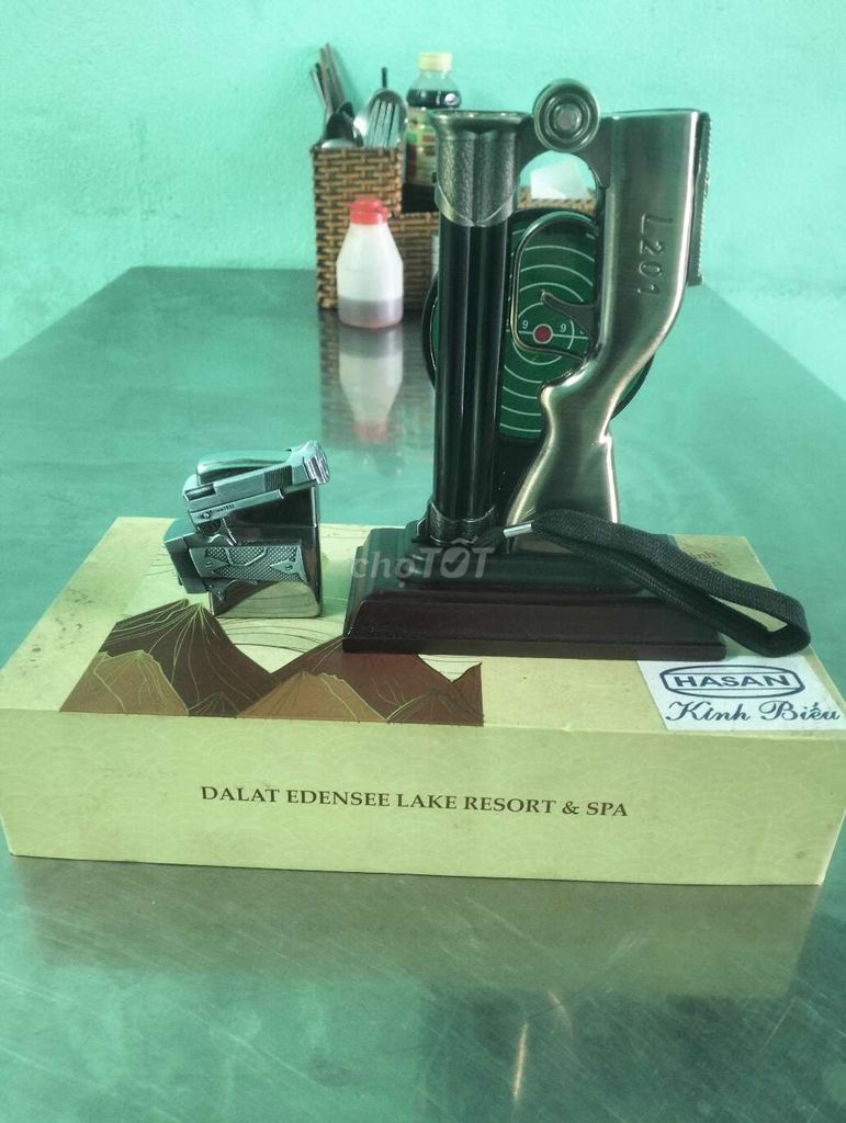 Bật lửa Kim loại Bạc mới 100% , độc lạ . Mua bán Đồ sưu tầm, đồ cổ tại Quận Tân Phú Tp Hồ Chí Minh được đăng bởi Cường  hình 1
