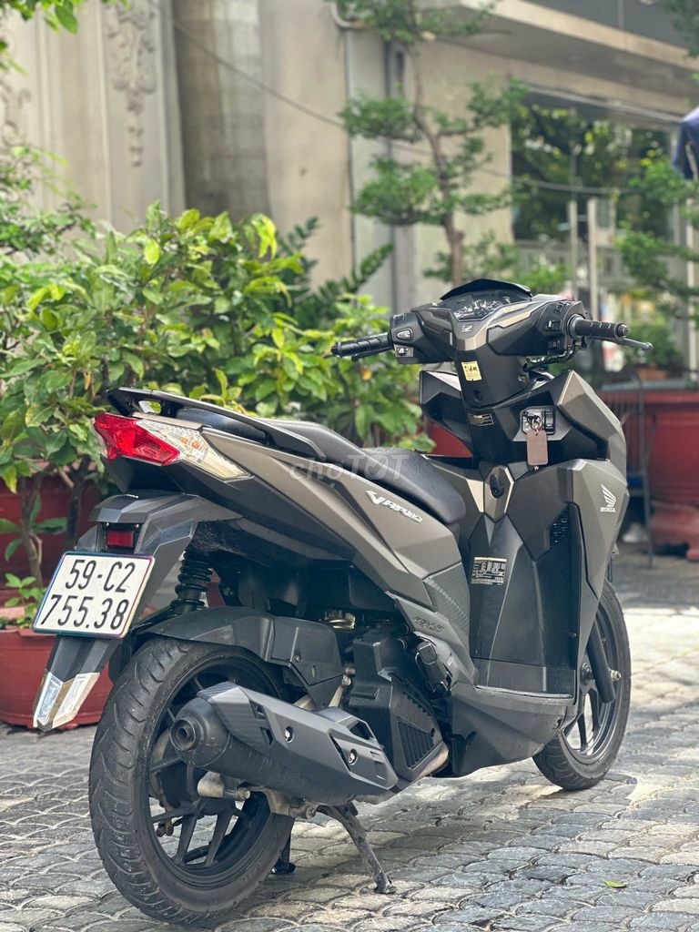 Xe Vario 125 đời 2017 mẫu cũ. Mua bán Xe máy tại Quận 10 Tp Hồ Chí Minh được đăng bởi Xe cũ đẹp giá rẻ hình 4