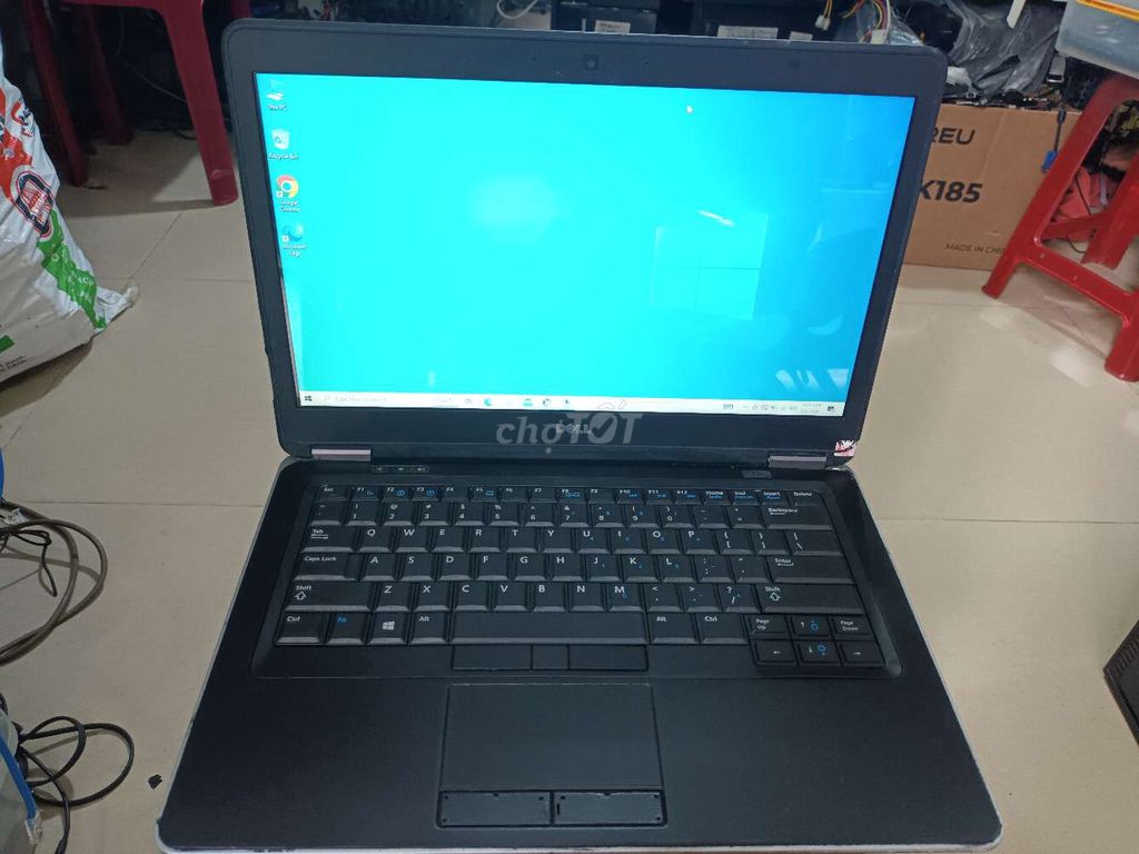 Dell Latitude E7440 i7-4600U 14 inch 8GB/240GB . Mua bán Laptop tại Quận Hải Châu Đà Nẵng được đăng bởi Anh Lý hình 1