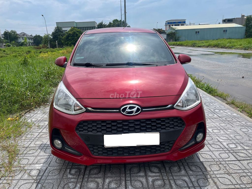 Hyundai Grand i10 2017 1.0 AT - 76000 km. Mua bán Ô tô tại Thành phố Thủ Đức Tp Hồ Chí Minh được đăng bởi Phố Tô hình 2