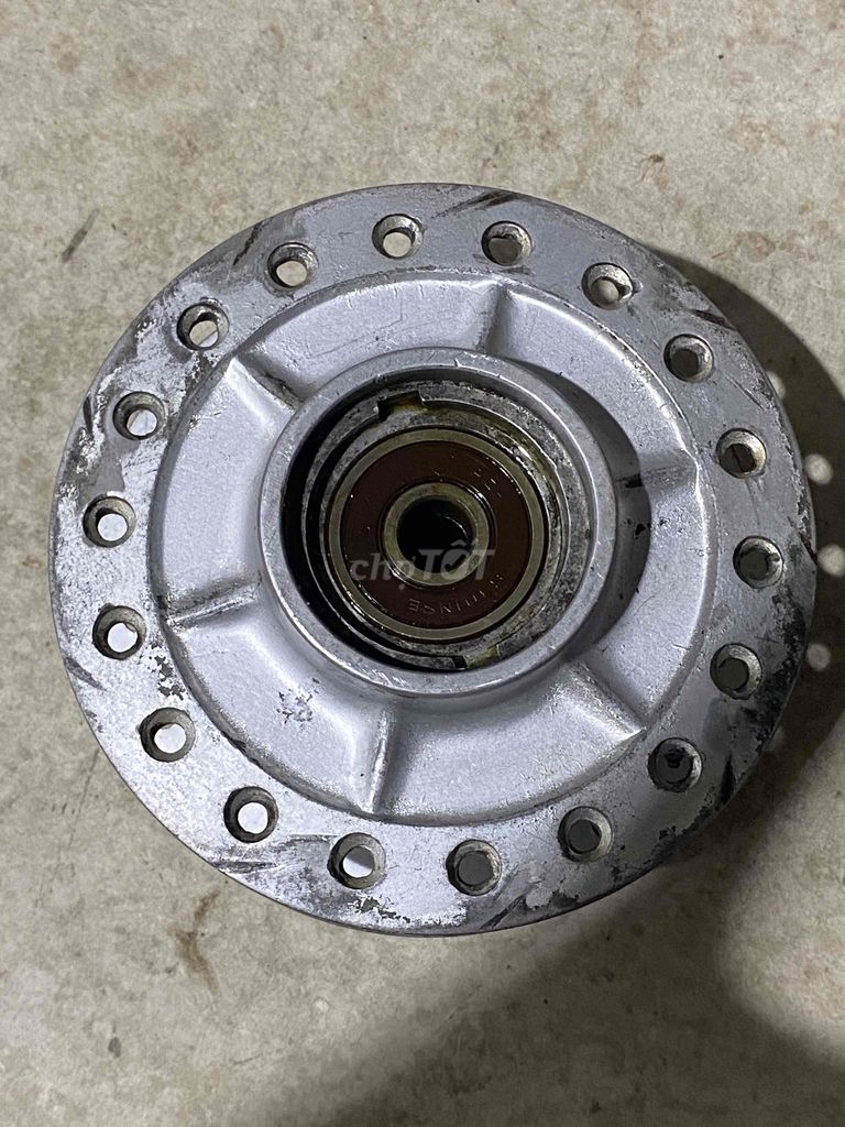 Đùm đĩa wave thái 110 chuẩn THM 99. Mua bán Phụ tùng xe tại Thành phố Thủ Đức Tp Hồ Chí Minh được đăng bởi Phụ Tùng Xe Máy hình 1