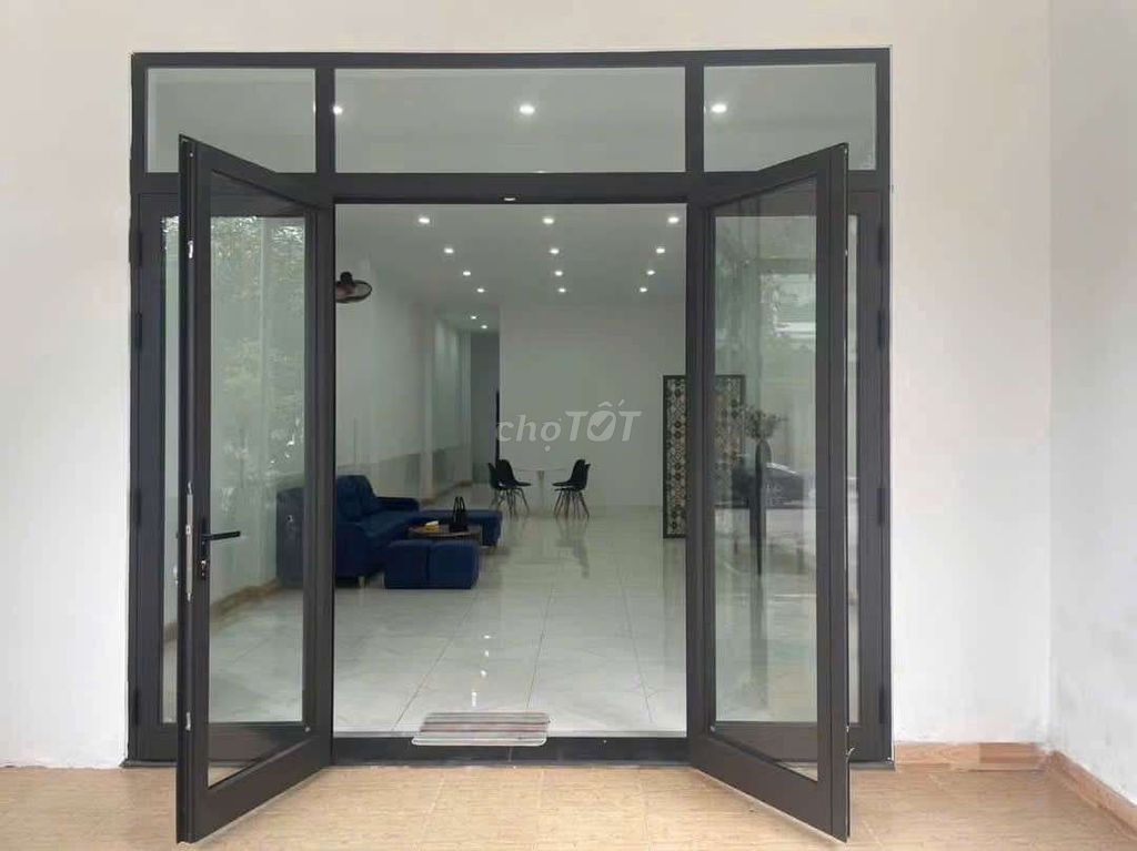 Аренда · 1 комн. · 100 м² · Quận Cẩm Lệ, ул. Đường Diệp Minh Châu