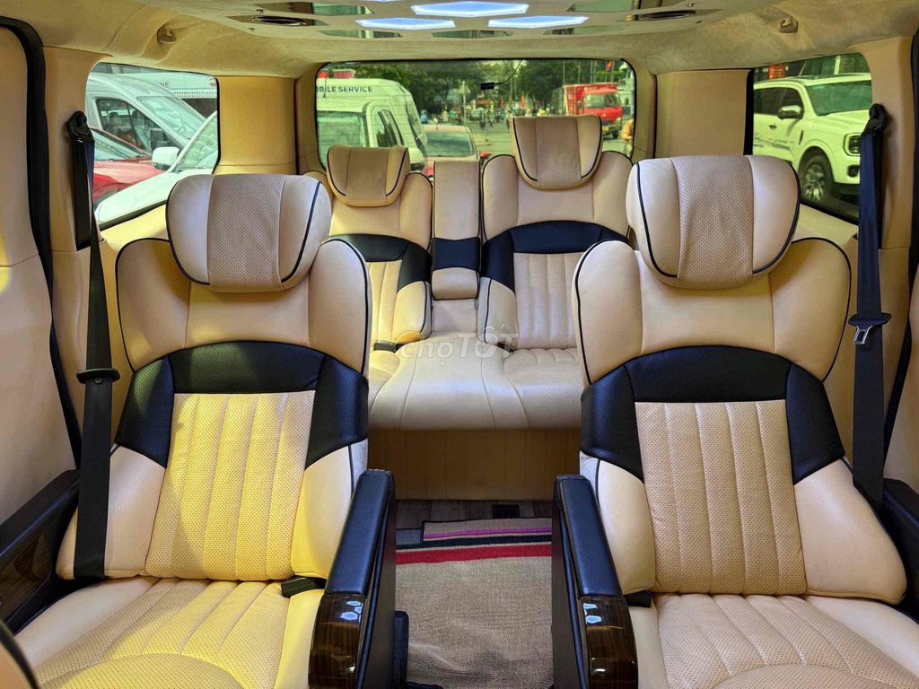 Tourneo Limousine Gói Độ Cao Cấp Xe Tại Hãng Ford. Mua bán Ô tô tại Quận Tân Bình Tp Hồ Chí Minh được đăng bởi FORD PHỔ QUANG XE CŨ hình 6