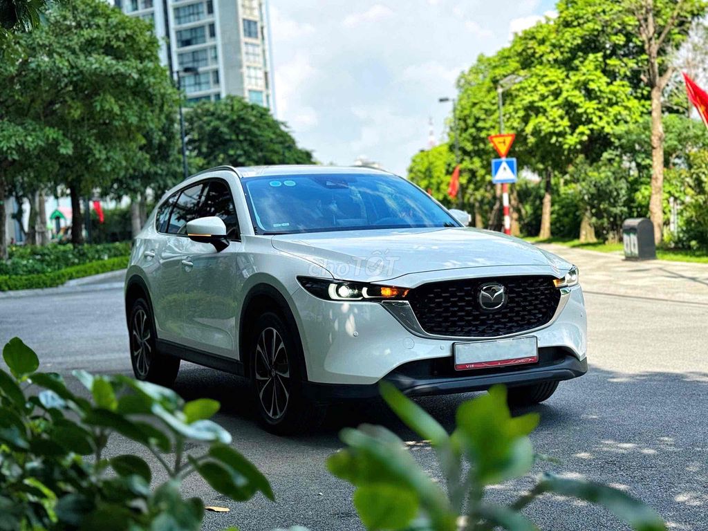 Mazda CX 5 2024 Premium 2.0 AT - 5000 km. Mua bán Ô tô tại Quận Cầu Giấy Hà Nội được đăng bởi Thái Hoàng Long Auto hình 2