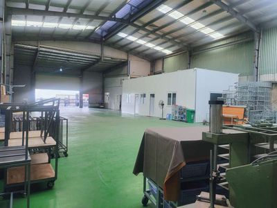 CHO THUÊ XƯỞNG 800M2 MẶT TIỀN MP-TV. Cho thuê văn phòng, mặt bằng kinh doanh tại Thành phố Thủ Dầu Một Bình Dương được đăng bởi Tùng Nhà Đất