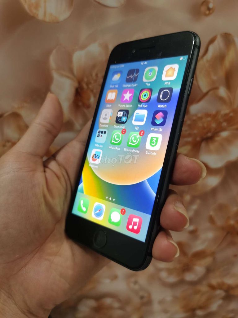 Iphone 8 q.tế zin sạch đẹp full có gl. Mua bán Điện thoại tại Quận Bình Tân Tp Hồ Chí Minh được đăng bởi Mr Zui 18 tuổi rưỡi hình 1