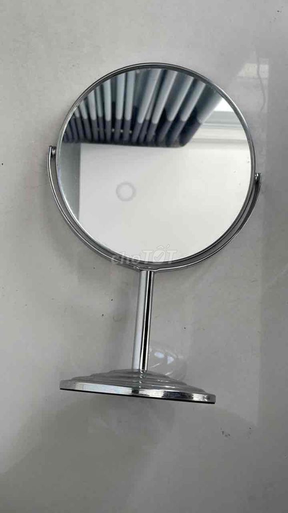 Gương trang điểm kim loại tròn. Mua bán Nội thất, đồ gia dụng khác tại Quận Tân Bình Tp Hồ Chí Minh được đăng bởi Quân hình 1