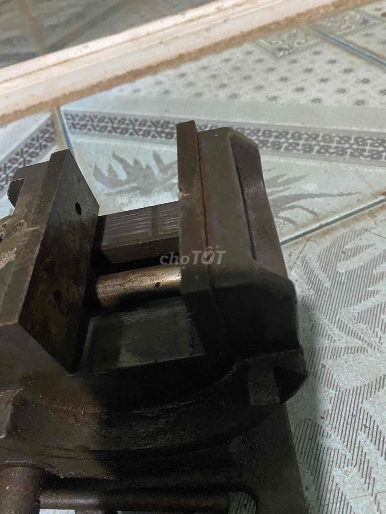 Ê tô xoay mini. Mua bán Đồ chuyên dụng, Giống nuôi trồng tại Huyện Củ Chi Tp Hồ Chí Minh được đăng bởi lock and  key hình 1