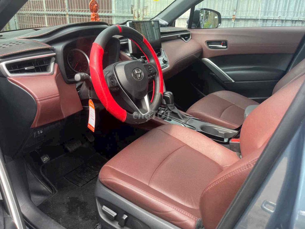 Toyota Corolla Cross 2022 1.8V - 14000 km HÃNG. Mua bán Ô tô tại Quận Bình Thạnh Tp Hồ Chí Minh được đăng bởi phuongneo hình 15