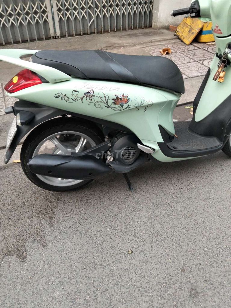 Yamaha Janus 2018 в отличном состоянии, родной двигатель