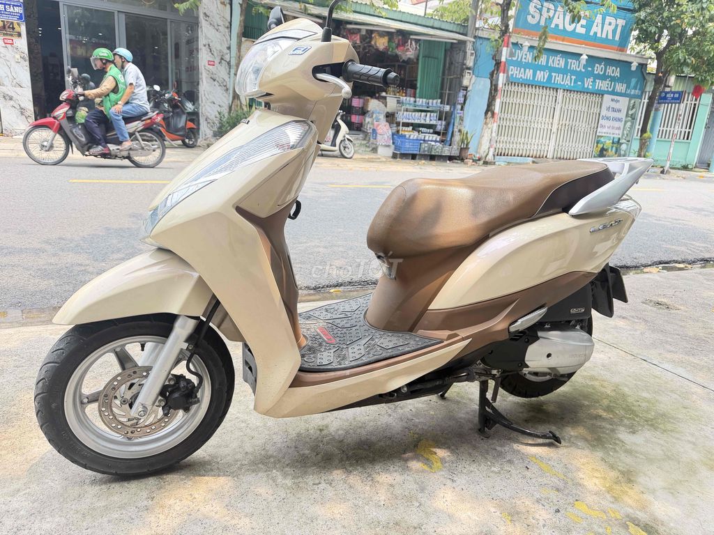 Honda Lead 125, документы на владельца, номер 61, родной мотор