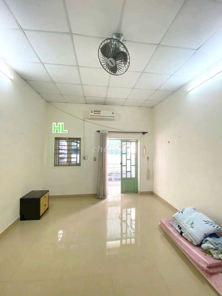 Nhà thuê bình thới. P14. Q11. 3pn, 2wc. Dtsd 128m2