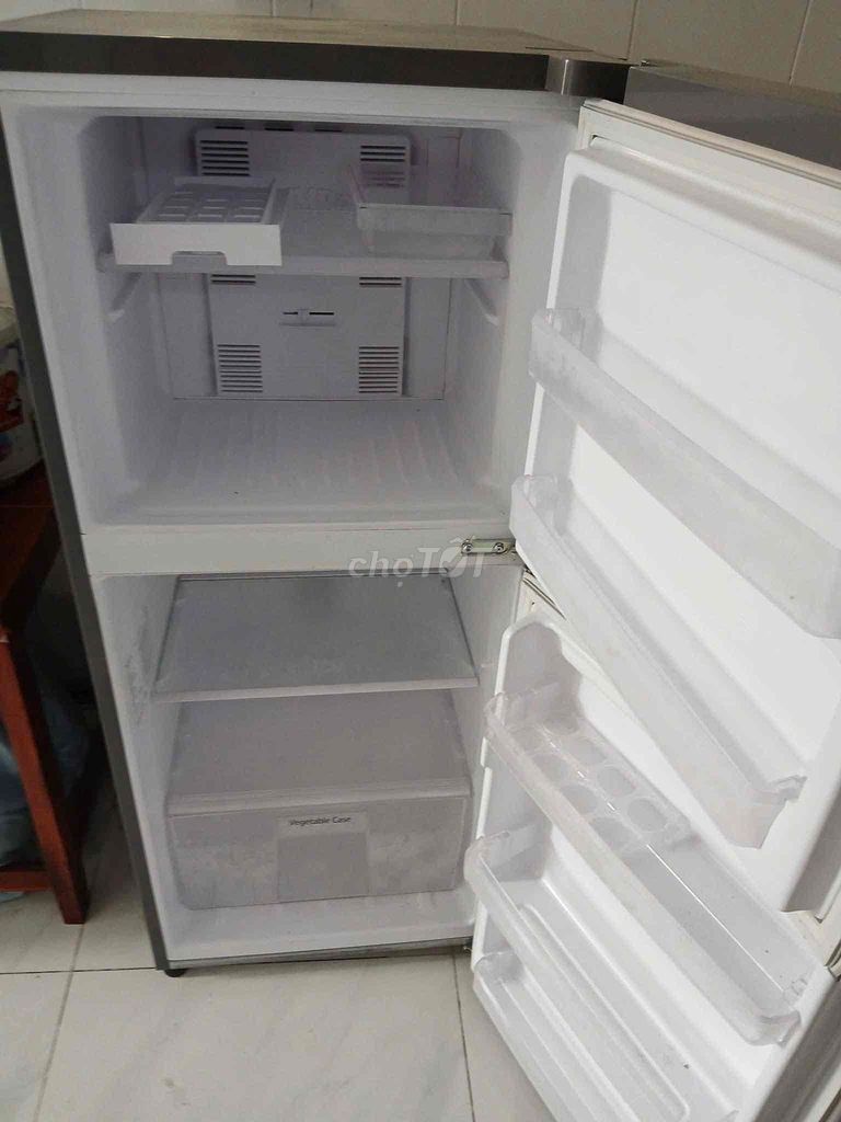 Tủ lạnh Panasonic 170 lít 2 cánh. Mua bán Tủ lạnh tại Quận Gò Vấp Tp Hồ Chí Minh được đăng bởi Phạm Nguỹen Hoàng Gia Phúc hình 1