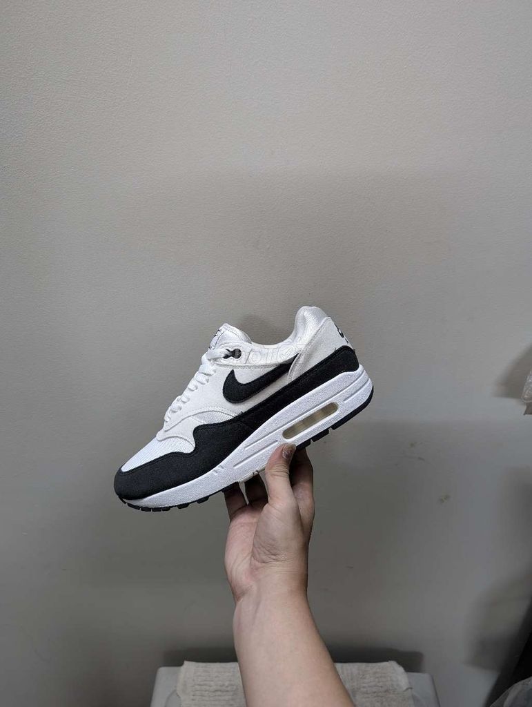 Giày sneaker Nike Air Max 1 Đen trắng size 39 40. Mua bán Giày dép tại Quận 12 Tp Hồ Chí Minh được đăng bởi Giay2hand87 hình 1