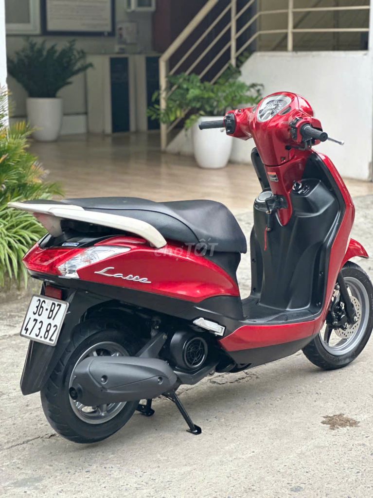 Bán xe Latte màu đỏ nữ dùng giữ gìn đẹp như mới. Mua bán Xe máy tại Quận Nam Từ Liêm Hà Nội được đăng bởi E Hằng hình 4