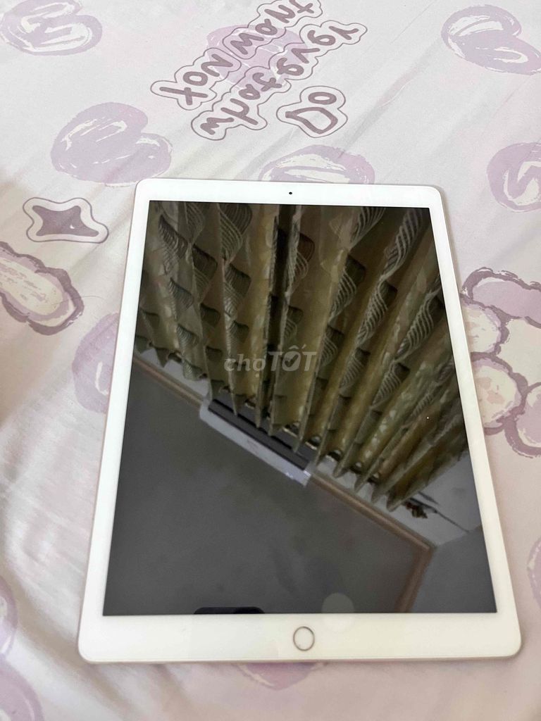 Apple iPad Pro 12.9 inch 32GB Vàng 2015. Mua bán Máy tính bảng tại Huyện Tiên Du Bắc Ninh được đăng bởi nguyen hồng hình 1