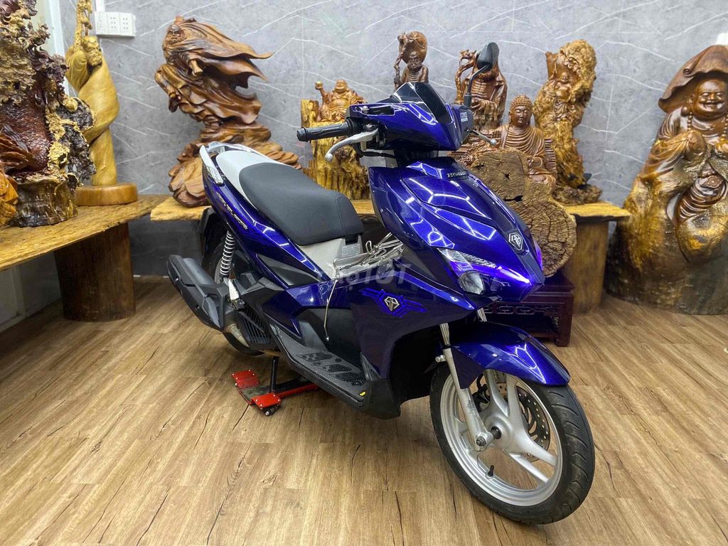 👉Airblade 2018 chính chủ bstp khoá smartkey. Mua bán Xe máy tại Quận 7 Tp Hồ Chí Minh được đăng bởi Xe Cũ Hiếu CT hình 4