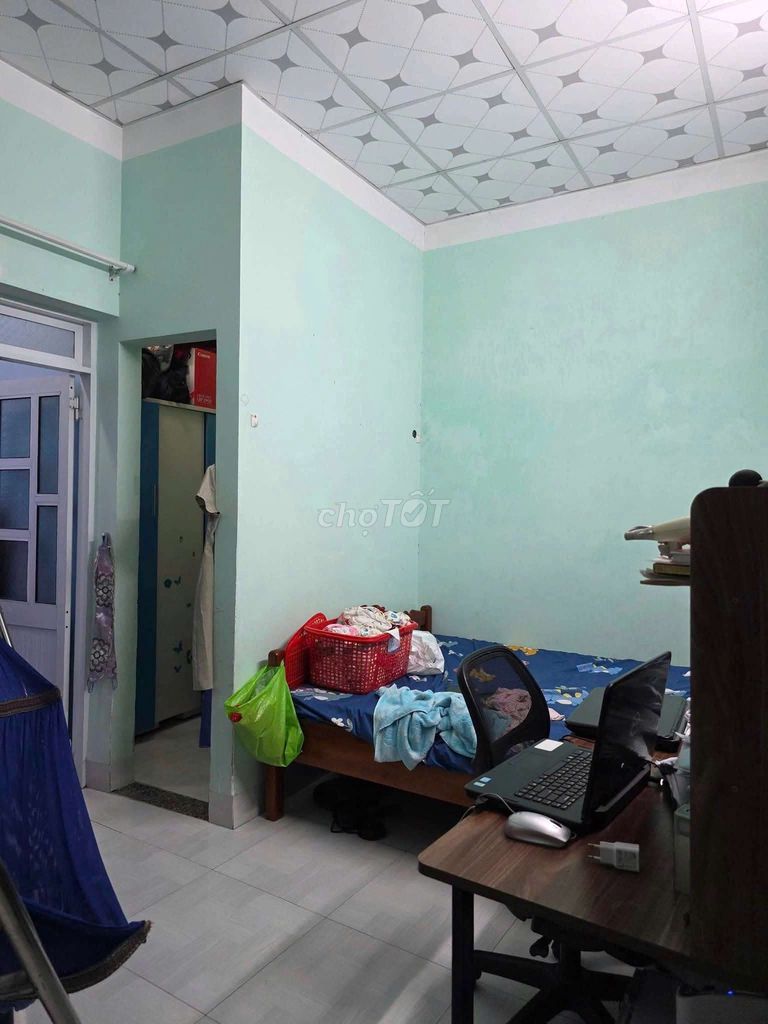 Nhà bán hẻm trần hưng đạo, gần tháp đôi Nhà bán hẻm trần hưng đạo, gần tháp đôi