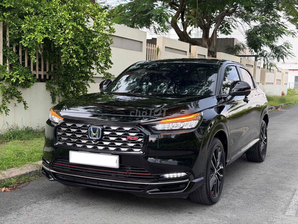 Хонда ХРВ HEV 12 000 км