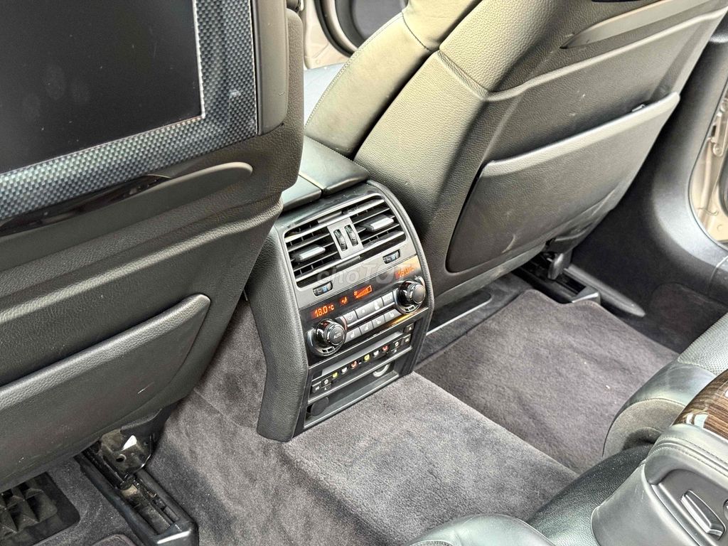BMW 7 Series 2009 750Li F02 dkld 2011. Mua bán Ô tô tại Quận Tân Phú Tp Hồ Chí Minh được đăng bởi Lê Băng Vinh hình 18