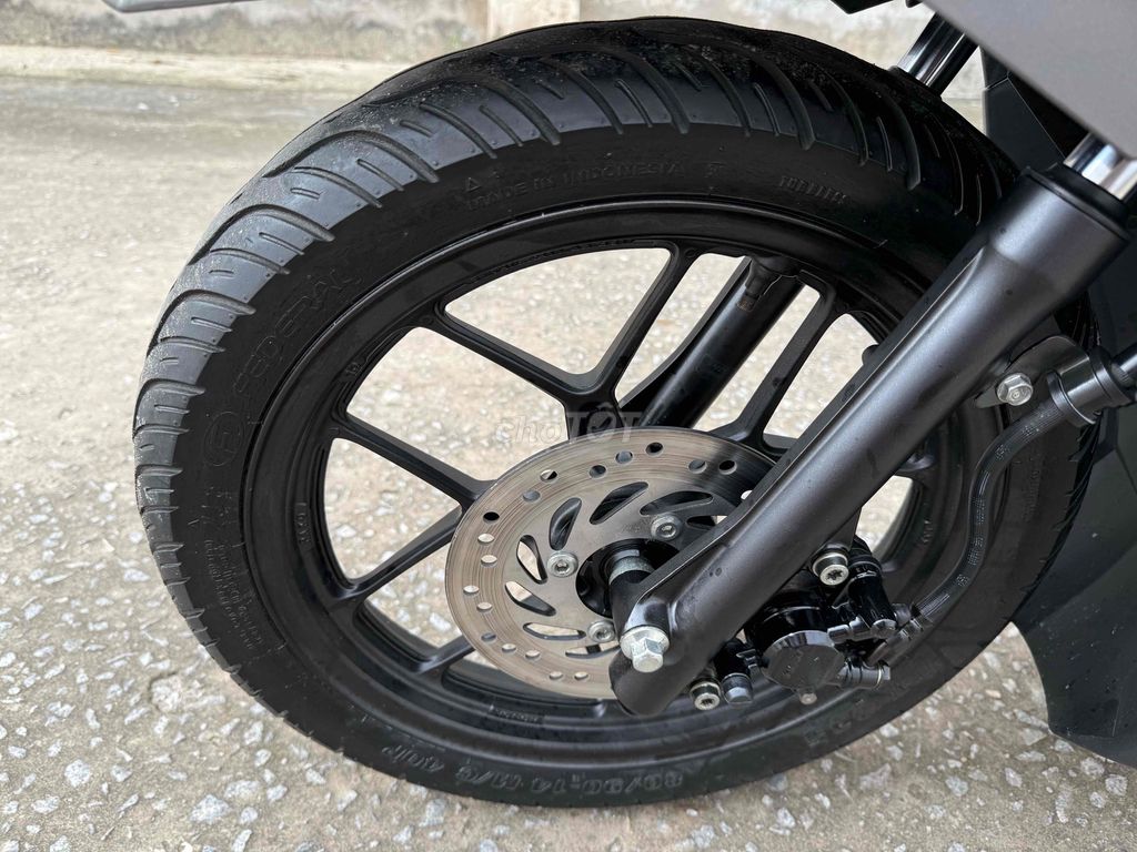 Vario 150 2016 mẫu cũ màu vàng cát.. Mua bán Xe máy tại Quận Ô Môn Cần Thơ được đăng bởi Trần Tùng hình 6