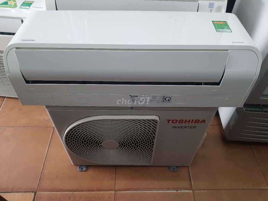 Máy lạnh Toshiba 1hp inverter  mới 90%