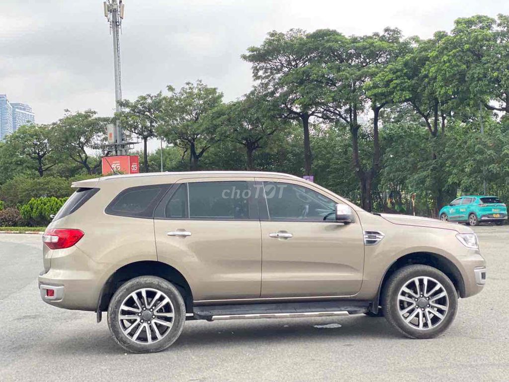 Ford Everest 2020 Titanium 2.0L AT 4x2 - 97000 km. Mua bán Ô tô tại   được đăng bởi Lưu quang kiên hình 5