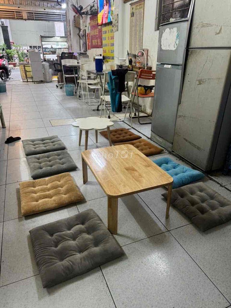 KỆ CHÉN + KỆ DÉP + BÀN GHế + NỆM