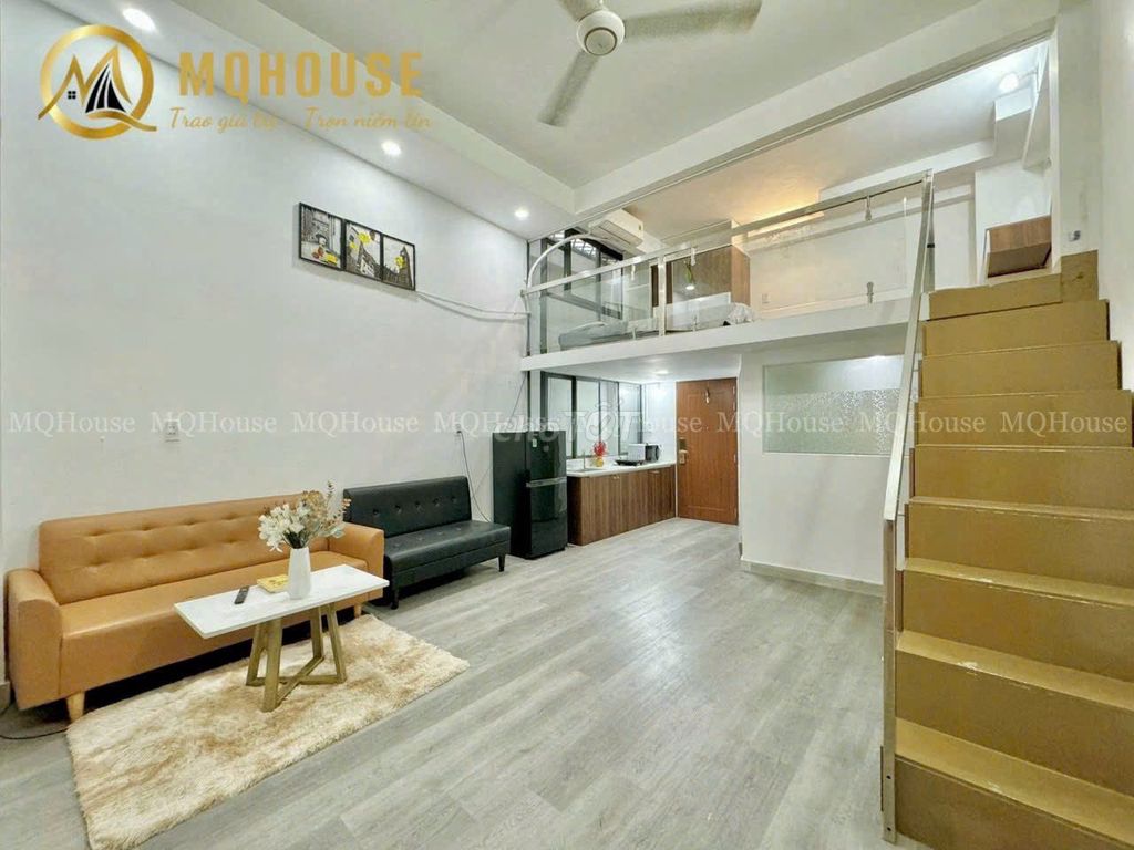 Двухуровневая студия 40м² с антресолью 2м, с мебелью в Танбине