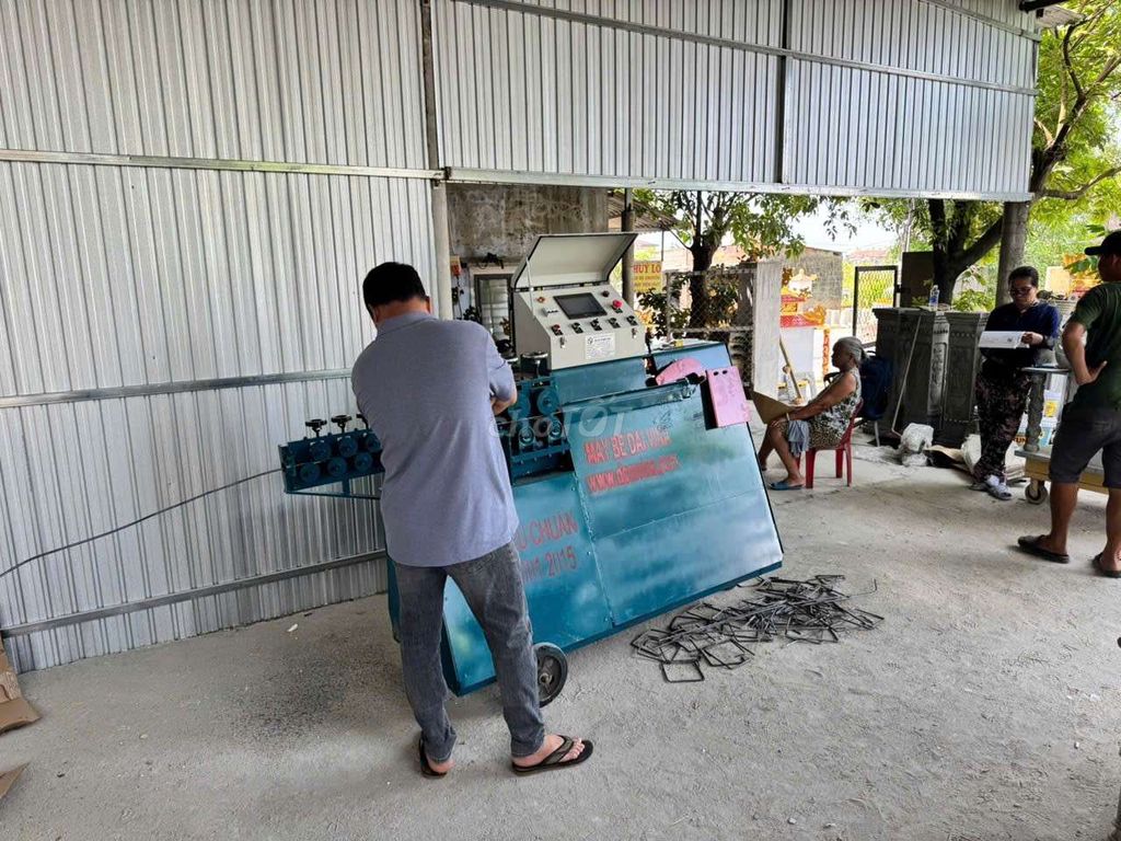 Máy bẻ đai sắt THM. Mua bán Đồ chuyên dụng, Giống nuôi trồng tại Huyện Hóc Môn Tp Hồ Chí Minh được đăng bởi Máy bẻ đai tự động hình 1