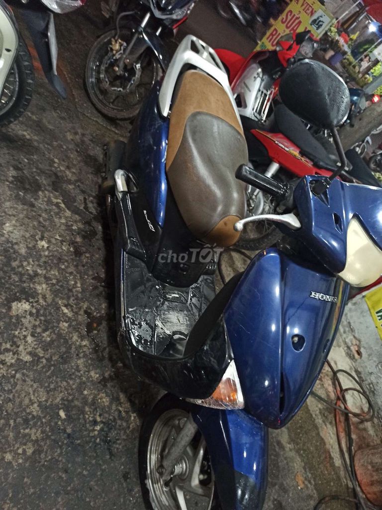 Honda SCR 2007 màu Xanh BSTP GTHL.. Mua bán Xe máy tại Quận Bình Tân Tp Hồ Chí Minh được đăng bởi LÊ TRUNG VIỄN. hình 2