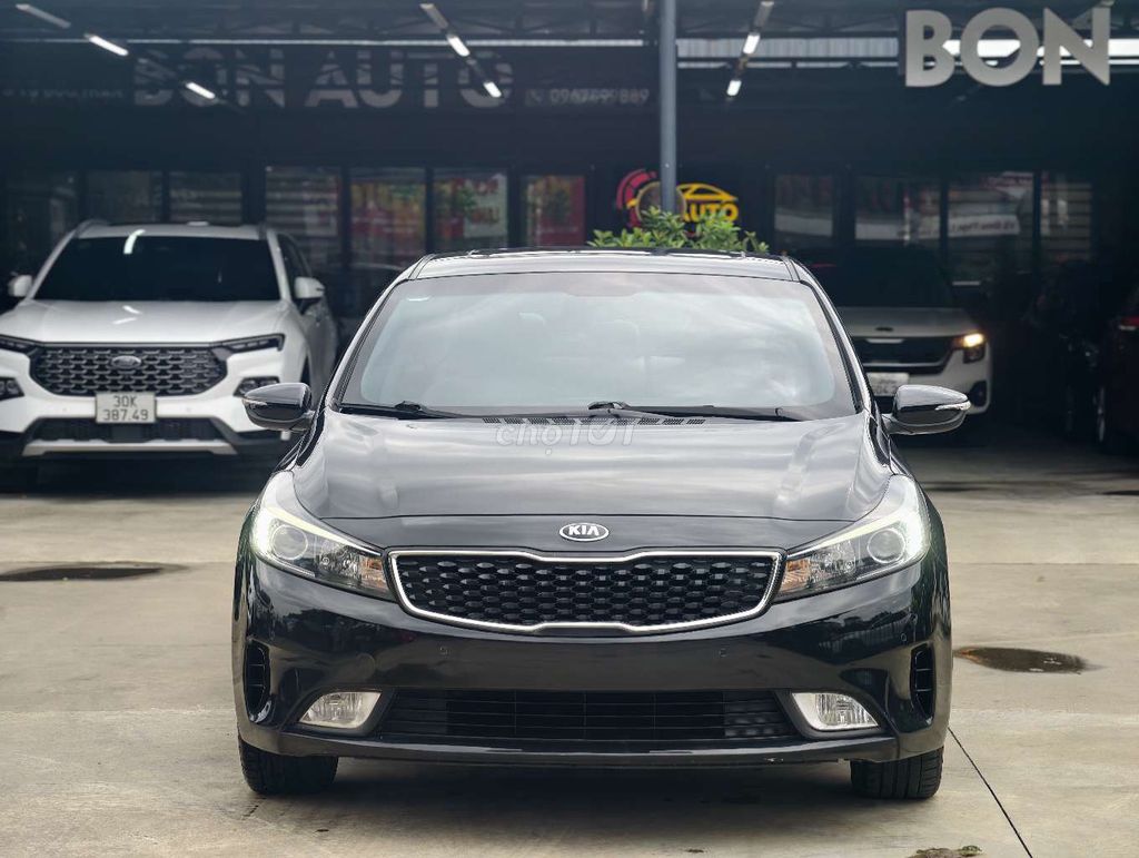 KIA CERATO 2018 1.6 Черный