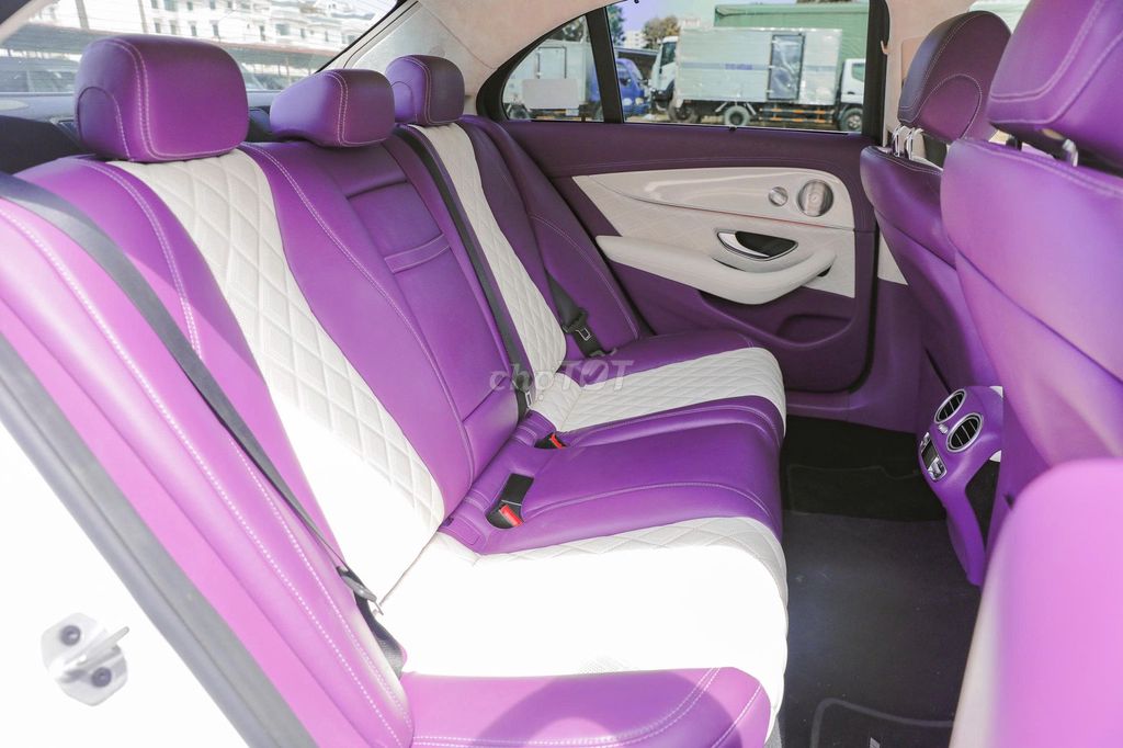 Mercedes E300 AMG 2021 màu trắng nội thất siêu đẹp. Mua bán Ô tô tại Quận Gò Vấp Tp Hồ Chí Minh được đăng bởi NGUYỄN MINH VUA XE LƯỚT hình 7