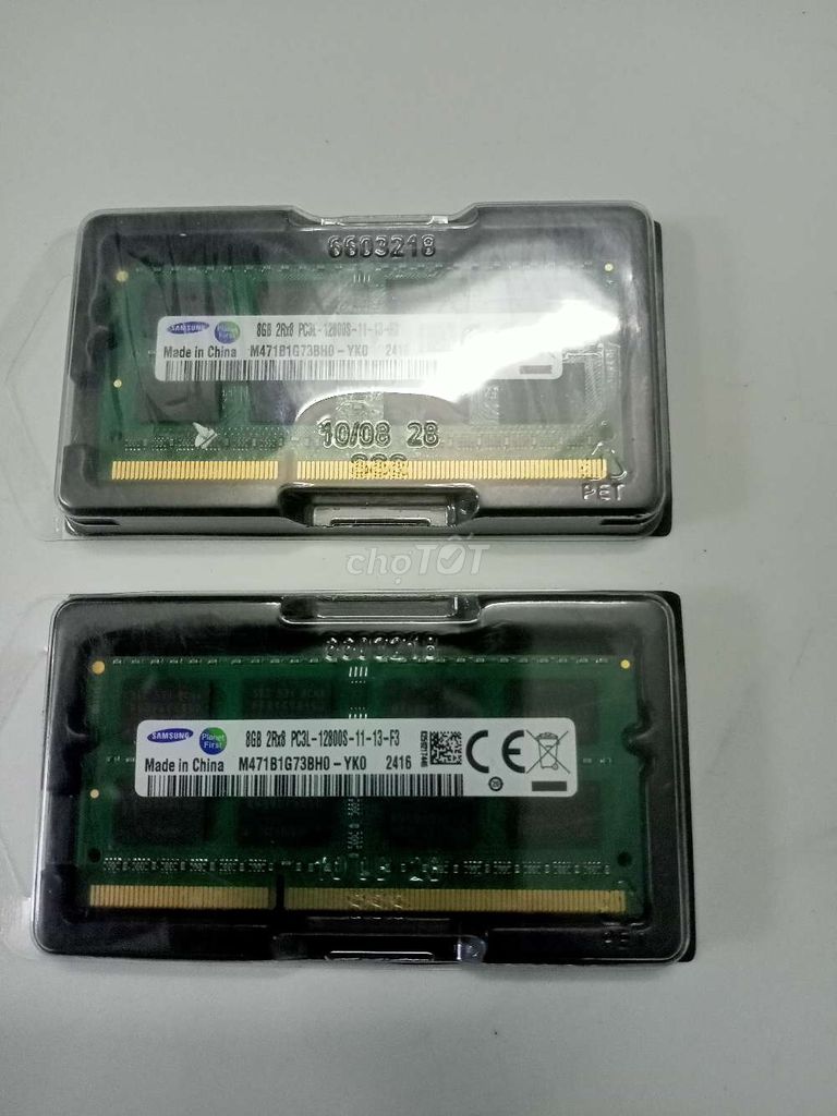 2 ram laptop samsung /8g 3L 1600