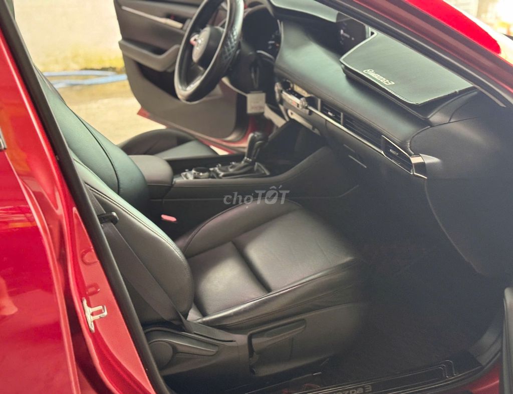 Mazda 3 2020 Form 2021 đẹp lung linh. Mua bán Ô tô tại Quận 12 Tp Hồ Chí Minh được đăng bởi NHI Ô TÔ AN SƯƠNG hình 13