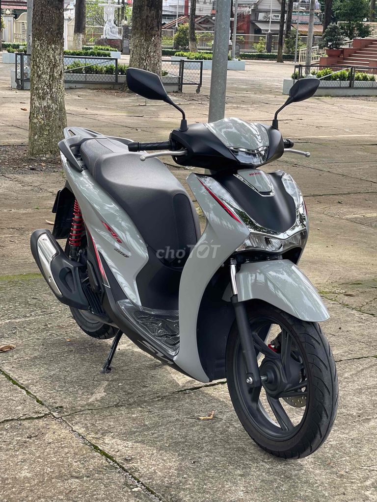 SH160abs-2024 xám siêu lướt. Mua bán Xe máy tại Huyện Trảng Bom Đồng Nai được đăng bởi kiều hình 2