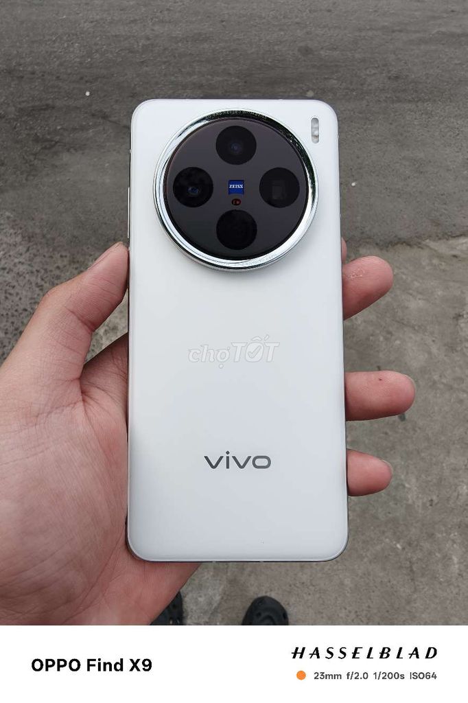 Vivo X200 12/256 99%. Mua bán Điện thoại tại Thành phố Thủ Đức Tp Hồ Chí Minh được đăng bởi Thành Đạt hình 1
