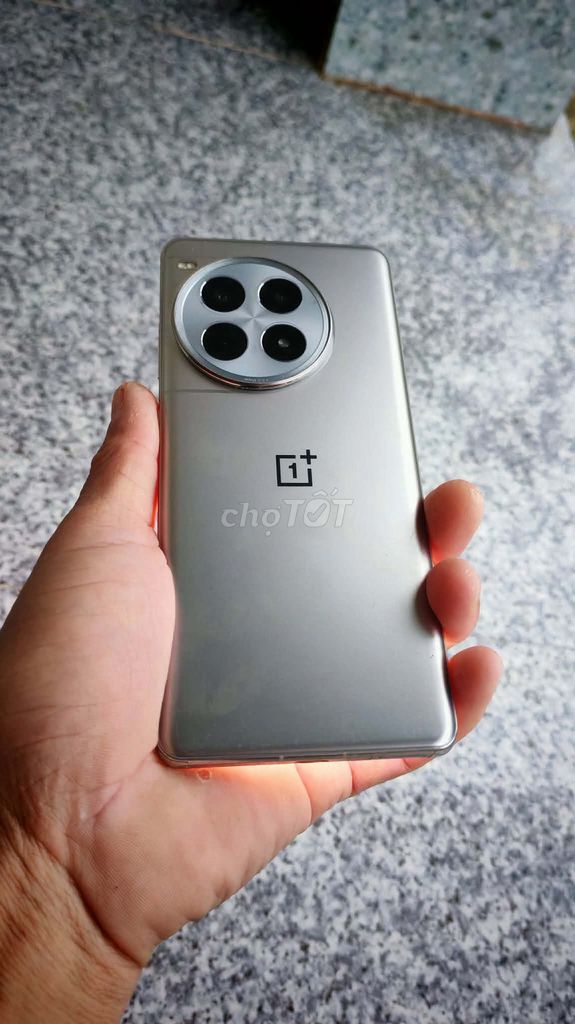 OnePlus Ace 3 Pro 12GB/256GB Xám Cấn màn. Mua bán Điện thoại tại Quận Hải Châu Đà Nẵng được đăng bởi Tng Duycanh hình 1