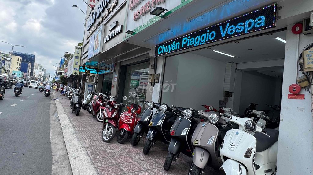 Vespa Gts 150 Mẫu mới đăng ký 2023 chính chủ. Mua bán Xe máy tại Quận Phú Nhuận Tp Hồ Chí Minh được đăng bởi VESPA  PIAGGIO BẢO HƯNG Vespa cũ trả góp  hình 20