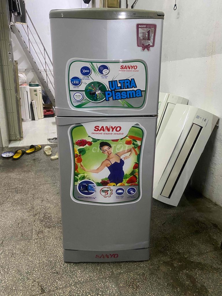 tủ lạnh sanyo 143l máy zin ko đóng tuyết bh 6 th