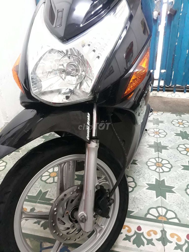 Click cứng zin.BSTP c.chủ.c.chứng s.tên(ủy quyền). Mua bán Xe máy tại Quận 10 Tp Hồ Chí Minh được đăng bởi hung hình 2